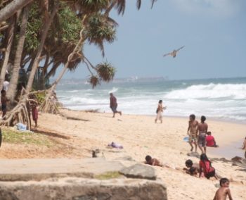 Sri Lanka Hikkaduwa_beach