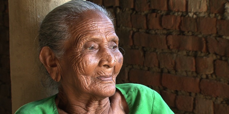 Vrijwilligerswerk Nepal Annick bezoekt ouderenproject